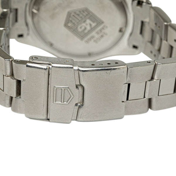 タグホイヤー プロフェッショナル200 腕時計 WN111C-0 クオーツ シルバー文字盤 ステンレススチール メンズ TAG HEUER 【中古】