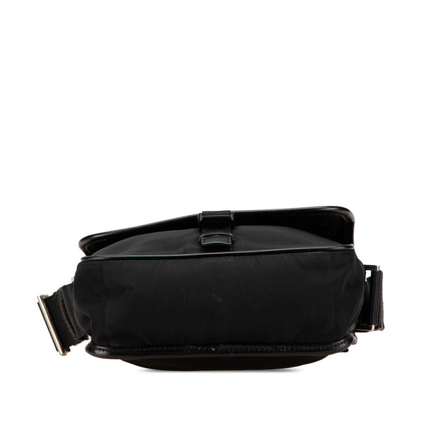 プラダ 三角ロゴプレート ショルダーバッグ メッセンジャーバッグ V167 ブラック ナイロン レザー レディース PRADA 【中古】