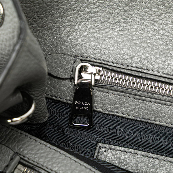 プラダ 三角ロゴプレート ハンドバッグ ショルダーバッグ 2WAY グレー レザー レディース PRADA 【中古】