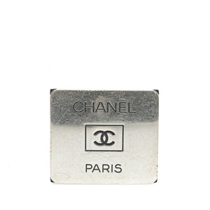 シャネル ココマーク プレート ネームタグ ブローチ シルバー メタル レディース CHANEL 【中古】