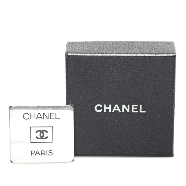 シャネル ココマーク プレート ネームタグ ブローチ シルバー メタル レディース CHANEL 【中古】