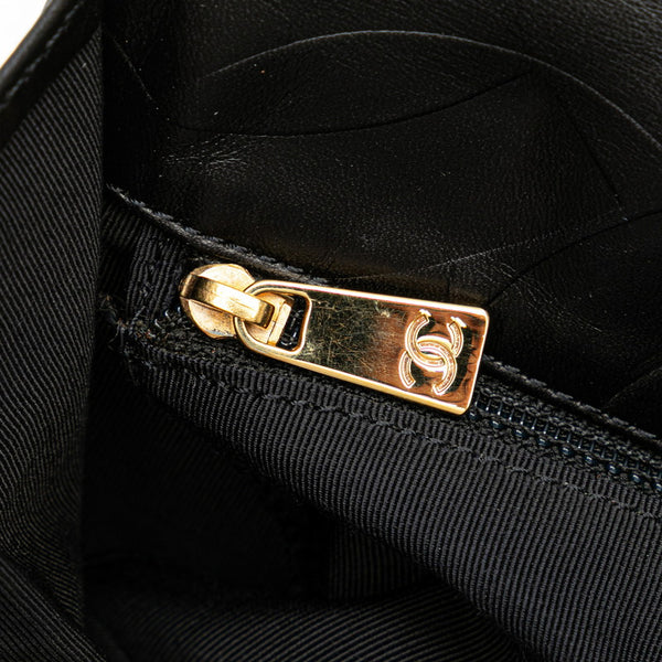 シャネル ココマーク 斜め掛け ショルダーバッグ  ブラック ラムスキン レディース CHANEL 【中古】