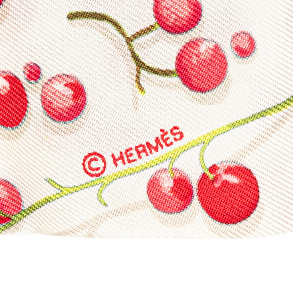 エルメス ツイリー Red berries 赤い果実 レッドベリー スカーフ ホワイト レッド マルチカラー シルク レディース HERMES 【中古】