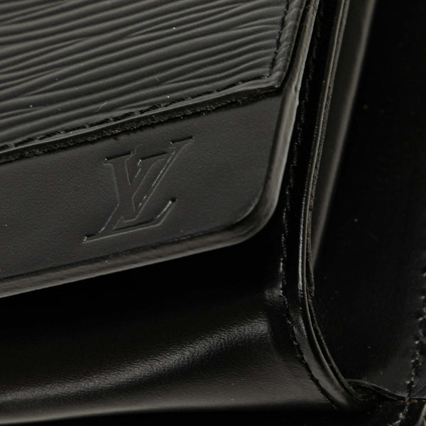 ルイ ヴィトン エピ オンフルール ワンショルダーバッグ M52732 ノワール ブラック レザー レディース LOUIS VUITTON 【中古】
