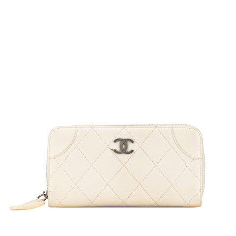 シャネル マトラッセ ココマーク 長財布 ラウンドファスナー ベージュ アイボリー ラムスキン レディース CHANEL 【中古】