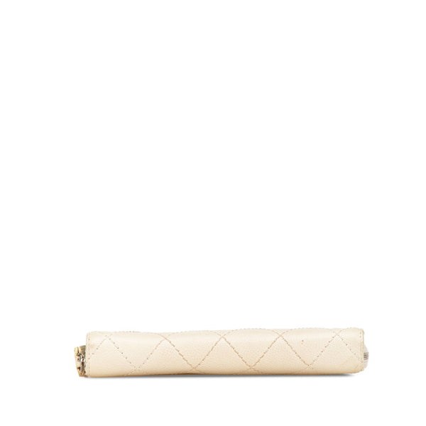 シャネル マトラッセ ココマーク 長財布 ラウンドファスナー ベージュ アイボリー ラムスキン レディース CHANEL 【中古】