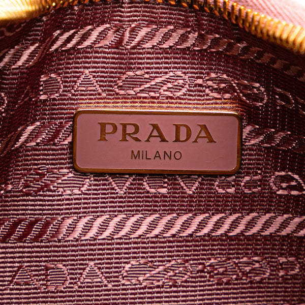 プラダ 三角ロゴプレート サフィアーノ ショルダーバッグ ピンク レザー レディース PRADA 【中古】
