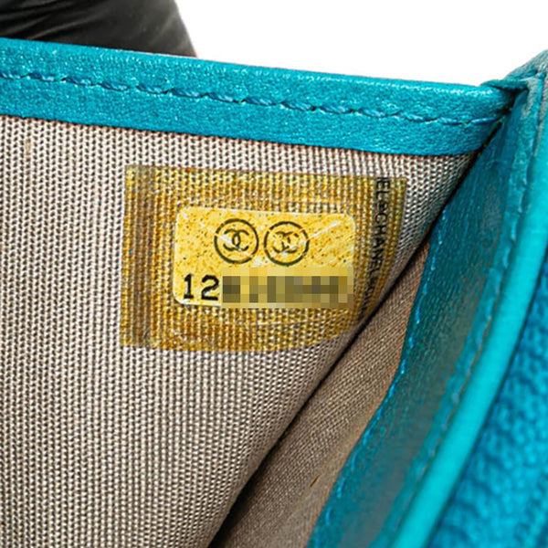 シャネル カメリア ココマーク 二つ折り財布 ライトブルー ラムスキン レディース CHANEL 【中古】