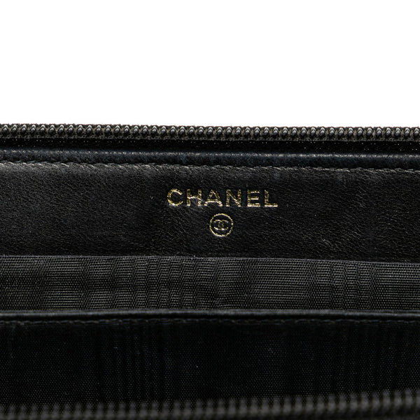 シャネル ココマーク ラウンドファスナー 長財布 ブラック キャビアスキン レディース CHANEL 【中古】