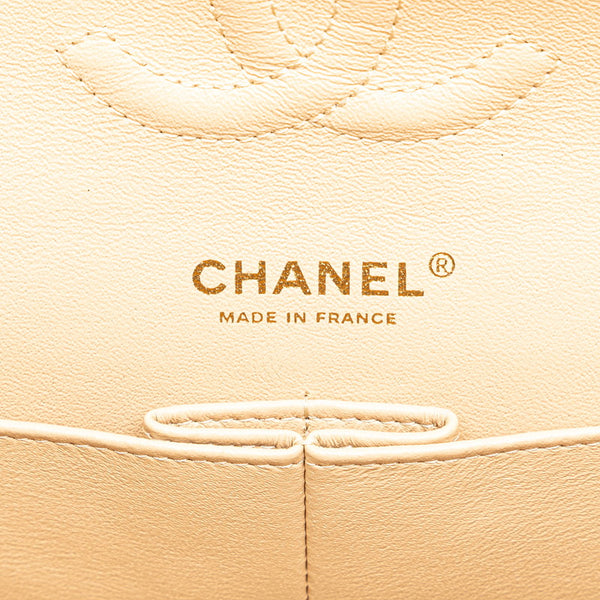 シャネル マトラッセ25 ダブルフラップ チェーン ショルダーバッグ  ベージュ ゴールド金具 キャビアスキン レディース CHANEL 【中古】