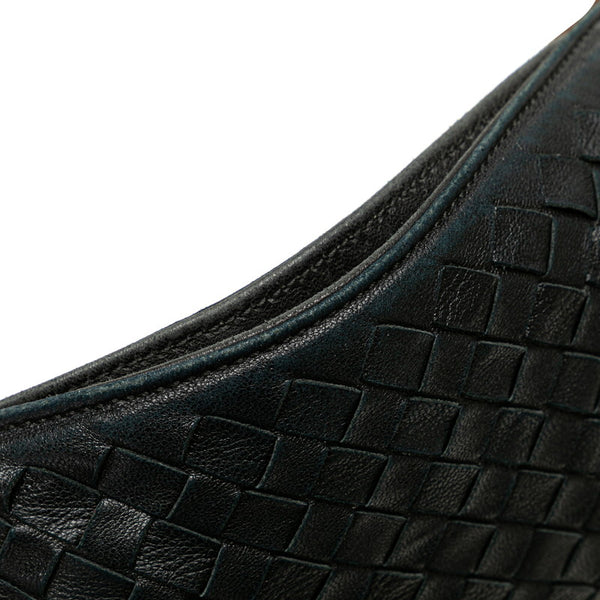 ボッテガヴェネタ イントレチャート 斜め掛け ショルダーバッグ ブラック レザー レディース BOTTEGAVENETA 【中古】