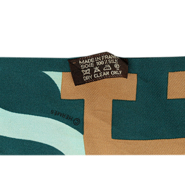エルメス ツイリー ロゴ スカーフ グリーン マルチカラー シルク レディース HERMES 【中古】