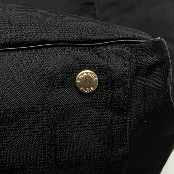 シャネル ニュートラベルライン トートGM ハンドバッグ トートバッグ ブラック ナイロン レザー レディース CHANEL 【中古】