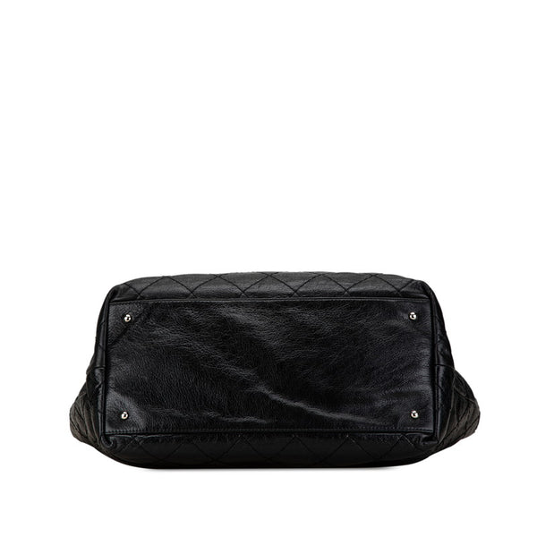 シャネル ココマーク オンザロード トートバッグ ブラック レザー レディース CHANEL 【中古】