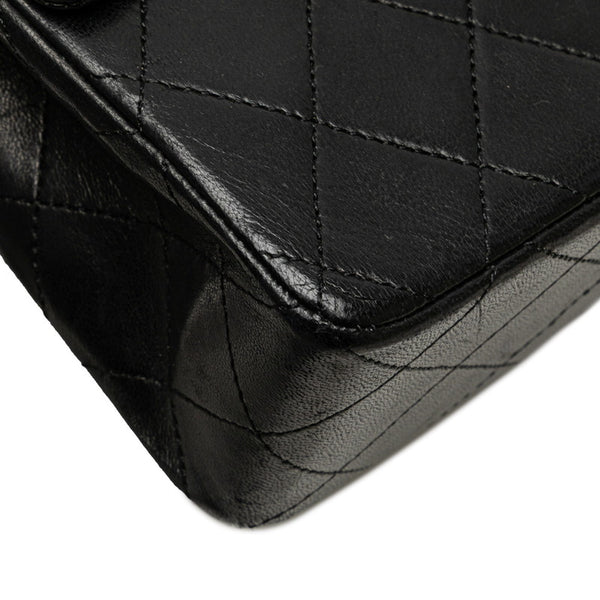 シャネル ミニマトラッセ ココマーク チェーン ショルダーバッグ ブラック ラムスキン レディース CHANEL 【中古】