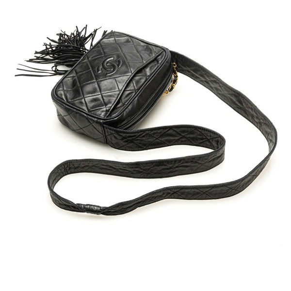 シャネル マトラッセ ココマーク タッセル 斜め掛け ショルダーバッグ ブラック ラムスキン レディース CHANEL 【中古】