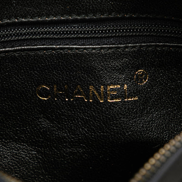 シャネル マトラッセ ココマーク タッセル 斜め掛け ショルダーバッグ ブラック ラムスキン レディース CHANEL 【中古】