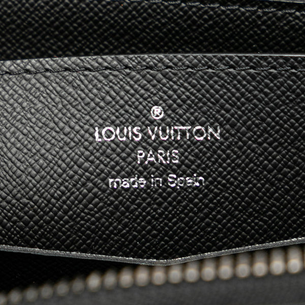 ルイ ヴィトン モノグラム エクリプス ジッピー XL ラウンドファスナー 長財布 M61698 ブラック PVC レザー メンズ LOUIS VUITTON 【中古】