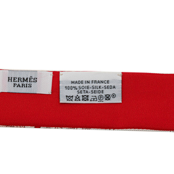 エルメス ツイリー ツイロン LE TOUR DU MONDE EN 63 Cases 63マスの世界旅行 スカーフ レッド マルチカラー シルク レディース HERMES 【中古】
