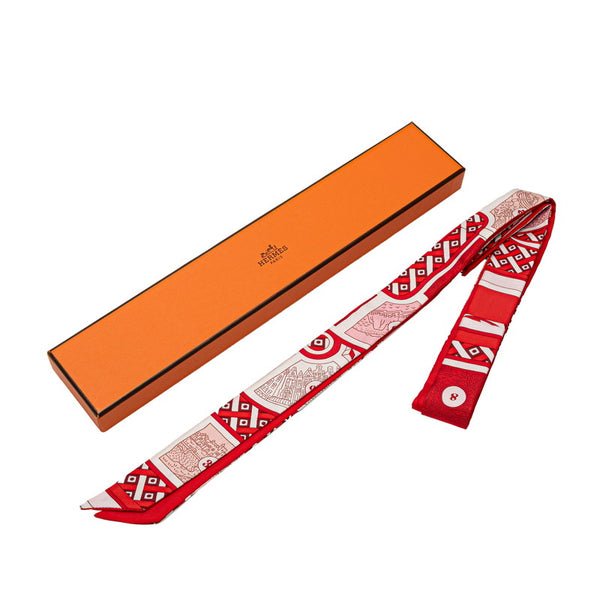 エルメス ツイリー ツイロン LE TOUR DU MONDE EN 63 Cases 63マスの世界旅行 スカーフ レッド マルチカラー シルク レディース HERMES 【中古】