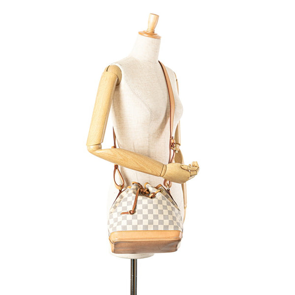 ルイ ヴィトン ダミエ アズール ノエBB 斜め掛け ショルダーバッグ N41220 ホワイト PVC レザー レディース LOUIS VUITTON 【中古】