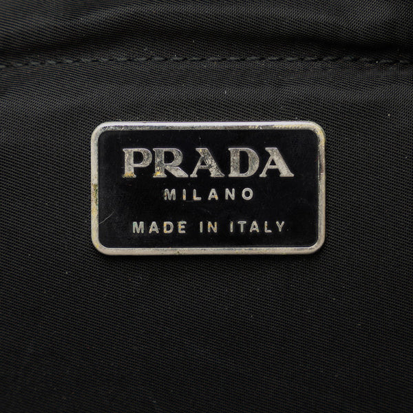 プラダ 三角ロゴプレート リュック バックパック ブラック ナイロン レディース PRADA 【中古】
