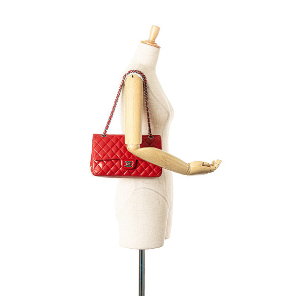 シャネル ココマーク マトラッセ25 ダブルフラップ チェーンショルダーバッグ レッド ラムスキン レディース CHANEL 【中古】