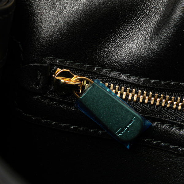 サルヴァトーレフェラガモ ガンチーニ チェーン ショルダーバッグ ブラック レザー レディース Salvatore Ferragamo 【中古】