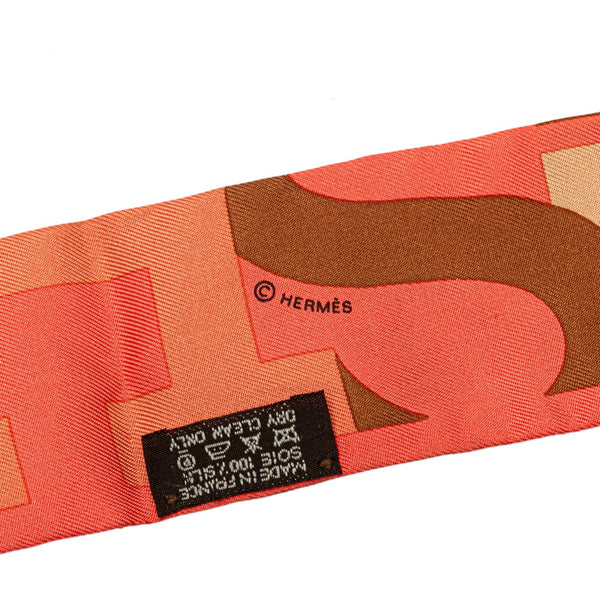 エルメス ツイリー キャピタルズ スカーフ ピンク マルチカラー シルク レディース HERMES 【中古】