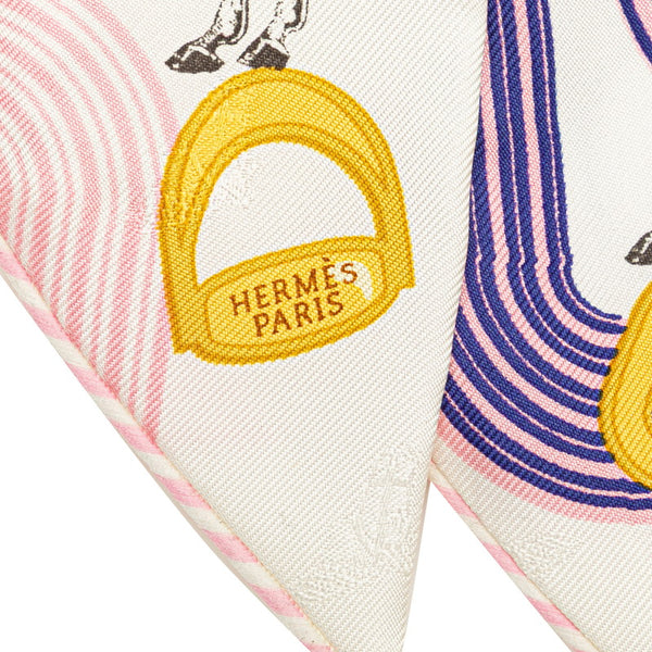 エルメス ツイリー Garde Robe Pop ガルド ローブ ポップ スカーフ ホワイト マルチカラー シルク レディース HERMES 【中古】