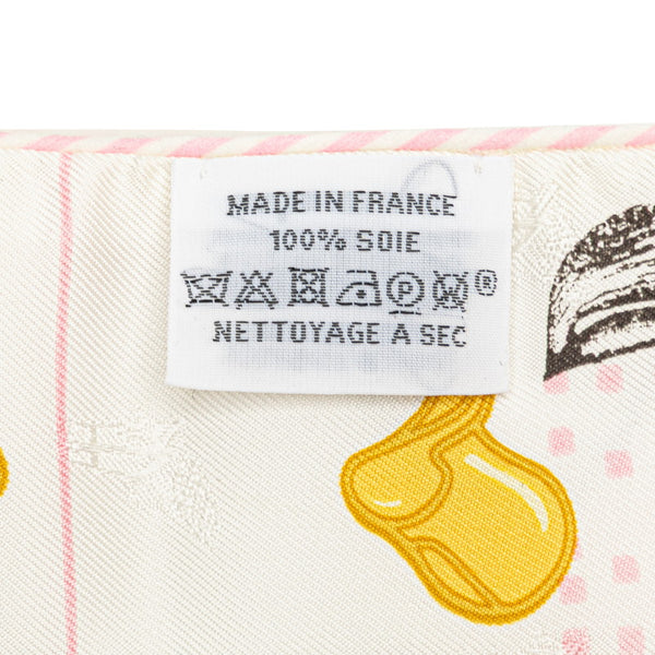 エルメス ツイリー Garde Robe Pop ガルド ローブ ポップ スカーフ ホワイト マルチカラー シルク レディース HERMES 【中古】