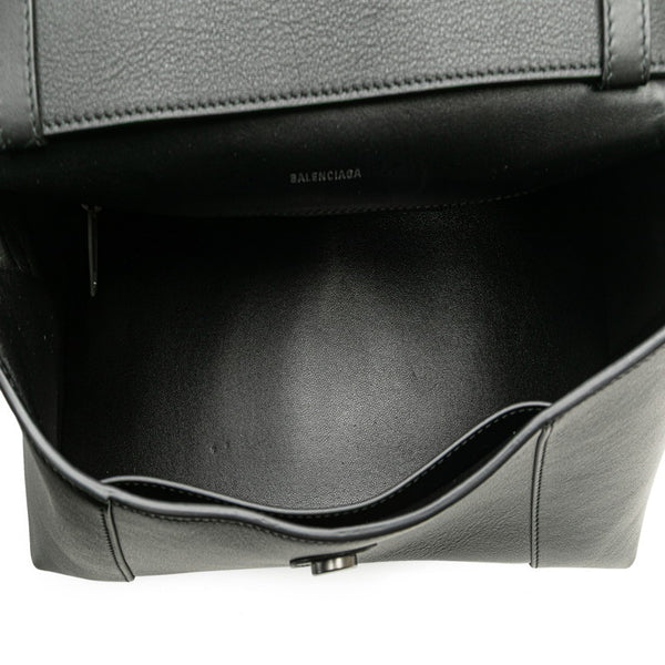 バレンシアガ ダウンタウン ミディアム 斜め掛け ショルダーバッグ 671354 ブラック レザー レディース BALENCIAGA 【中古】