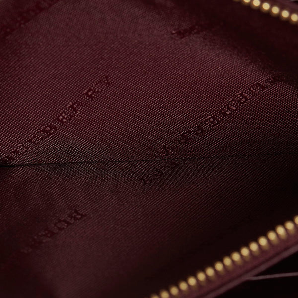 バーバリー ラウンドファスナー 長財布 ワインレッド エナメル レディース BURBERRY 【中古】