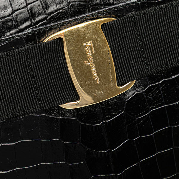 サルヴァトーレフェラガモ ヴァラ クロコ型押し 斜め掛け ショルダーバッグ AF-21 6677 ブラック レザー レディース Salvatore Ferragamo 【中古】