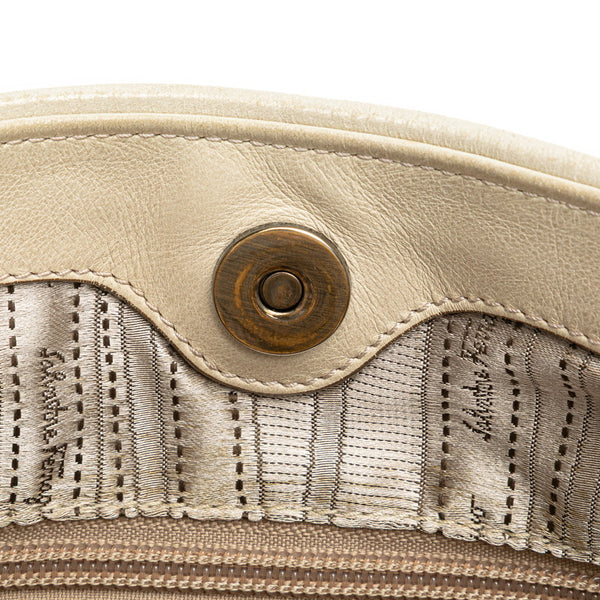 サルヴァトーレフェラガモ ガンチーニ ハンドバッグ AU-21 B380 ホワイト レザー レディース Salvatore Ferragamo 【中古】