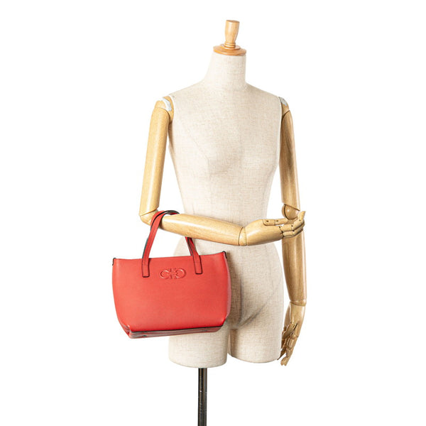 サルヴァトーレフェラガモ ガンチーニ ハンドバッグ レッド レザー レディース Salvatore Ferragamo 【中古】