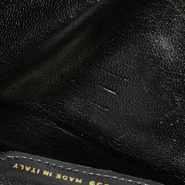 サルヴァトーレフェラガモ ヴァラ ショルダーバッグ ブラック レザー レディース Salvatore Ferragamo 【中古】