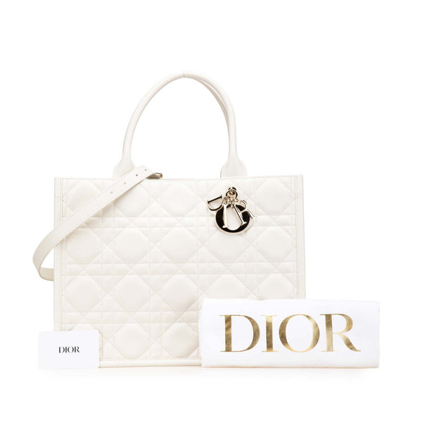 ディオール カナージュ レディディオール ショルダーバッグ ハンドバッグ 2WAY ホワイト ラムスキン レディース Dior 【中古】