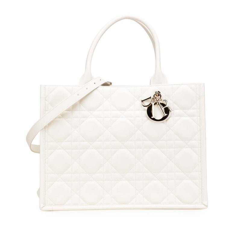 ディオール カナージュ レディディオール ショルダーバッグ ハンドバッグ 2WAY ホワイト ラムスキン レディース Dior 【中古】