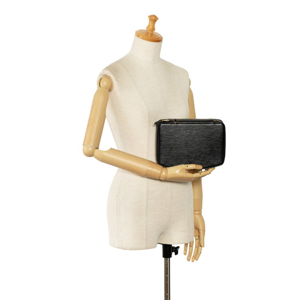 ルイ ヴィトン エピ ポッシュ モンテカルロ ポーチ M48362 ノワール ブラック レザー レディース LOUIS VUITTON 【中古】