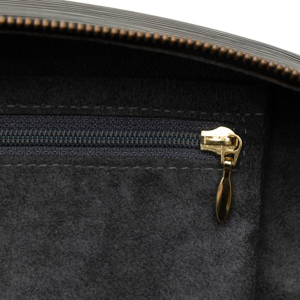 ルイ ヴィトン エピ ポッシュ モンテカルロ ポーチ M48362 ノワール ブラック レザー レディース LOUIS VUITTON 【中古】