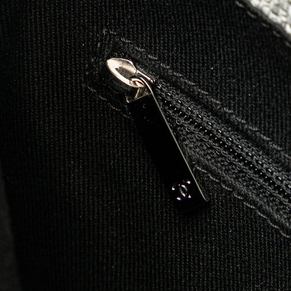 シャネル ココマーク ロゴ ドーヴィル チェーン トートバッグ ショルダーバッグ ホワイト ブラック キャンバス レザー レディース CHANEL 【中古】