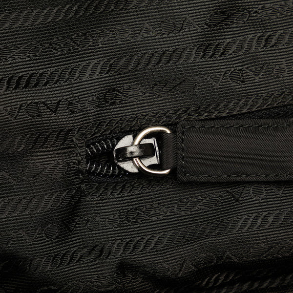 プラダ 三角ロゴプレート ショルダーバッグ トラベルバッグ 2WAY ブラック ナイロン レザー レディース PRADA 【中古】