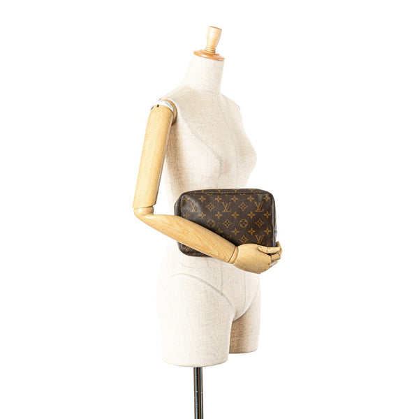 ルイ ヴィトン モノグラム トゥルース トワレット23 セカンドバッグ クラッチバッグ M47524 ブラウン PVC レディース LOUIS VUITTON 【中古】