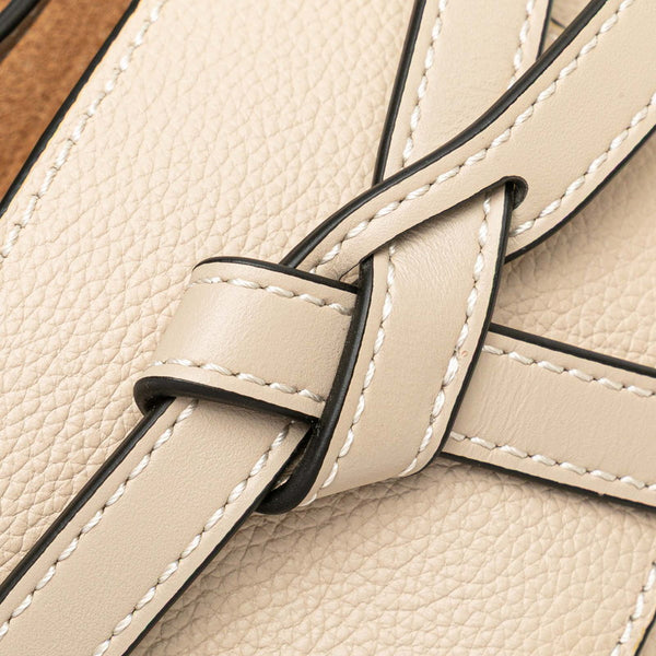 ロエベ アナグラム ゲートバッグ ミニ 斜め掛け ショルダーバッグ グレージュ ベージュ レザー レディース LOEWE 【中古】