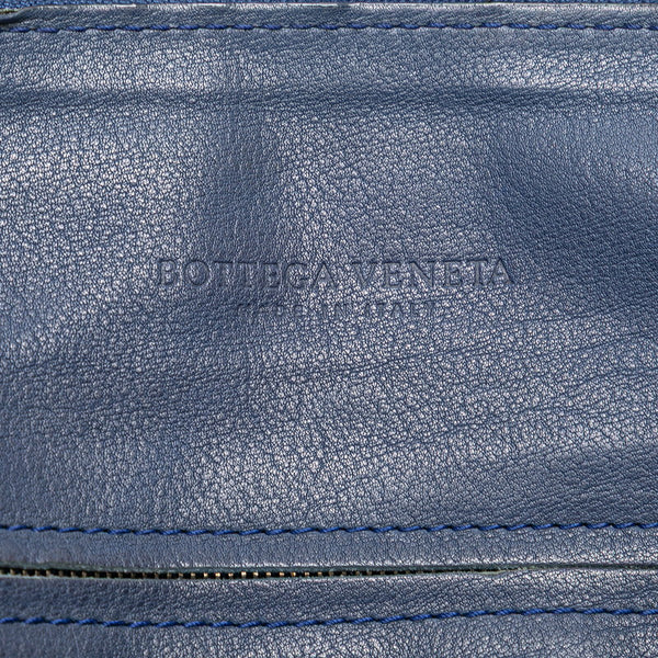 ボッテガヴェネタ イントレチャート 斜め掛け ショルダーバッグ ブルー レザー レディース BOTTEGAVENETA 【中古】
