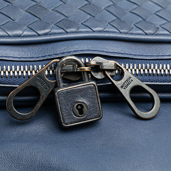ボッテガヴェネタ イントレチャート 斜め掛け ショルダーバッグ ブルー レザー レディース BOTTEGAVENETA 【中古】