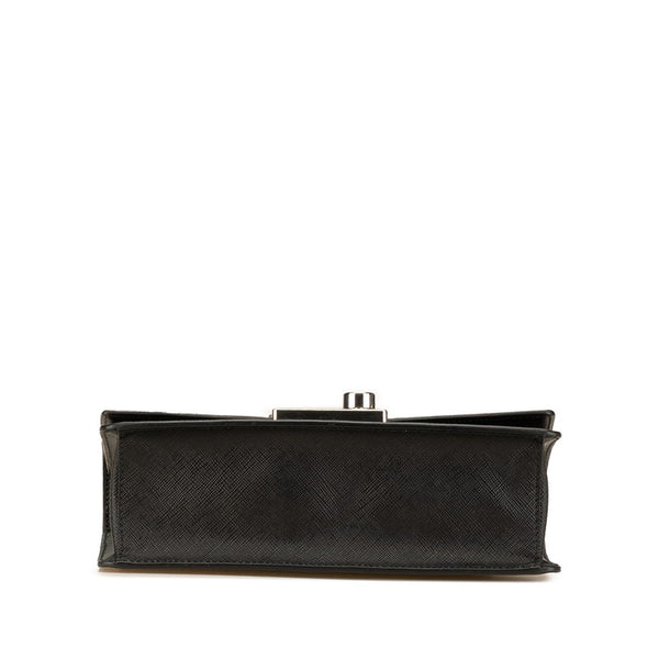 プラダ サフィアーノ チェーン ショルダーバッグ ブラック レザー レディース PRADA 【中古】