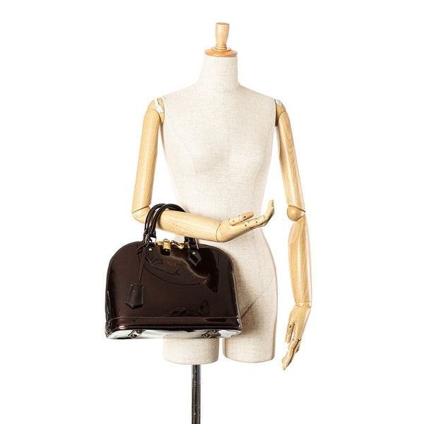 ルイ ヴィトン モノグラム ヴェルニ アルマPM ハンドバッグ M91611 アマラント パープル パテントレザー レディース LOUIS VUITTON 【中古】