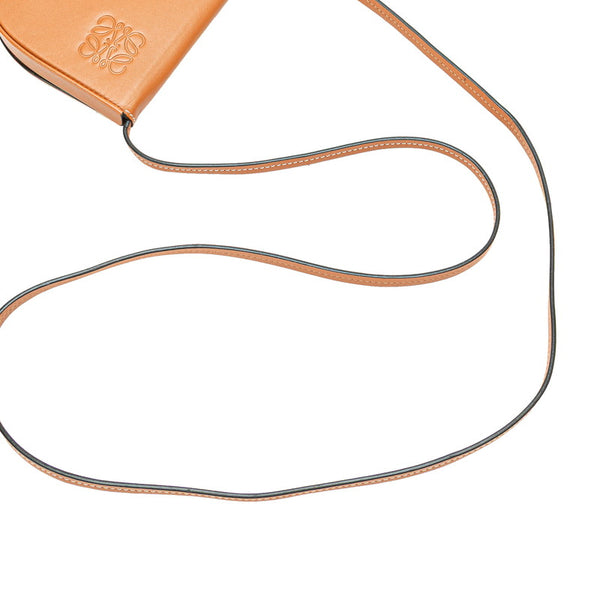 ロエベ アナグラム ヒールポーチ スモール 斜め掛け ショルダーバッグ ポーチ タン ブラウン レザー レディース LOEWE 【中古】